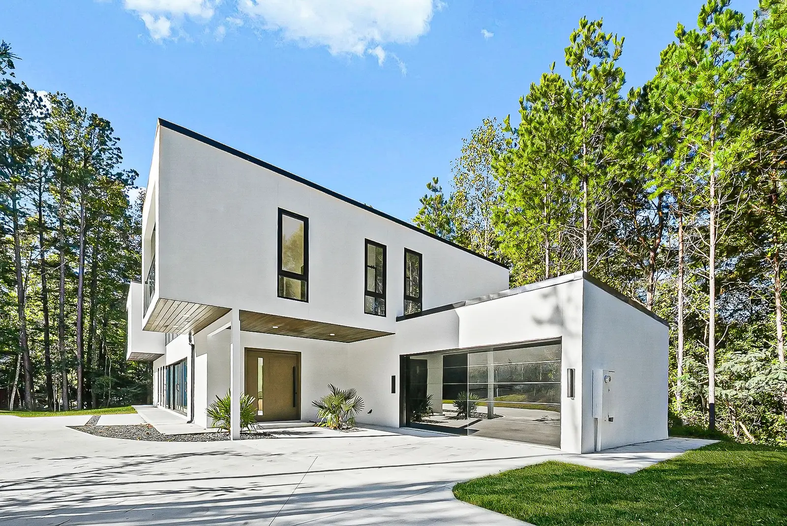 Exterior from the driveway
